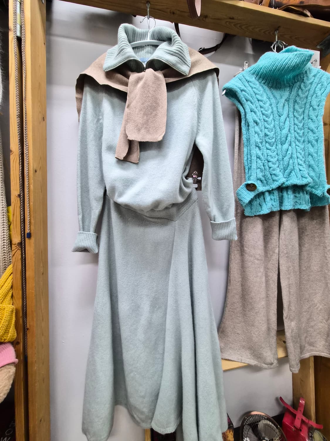 캐시미어 언발 민트 니트 원피스 상품이미지2