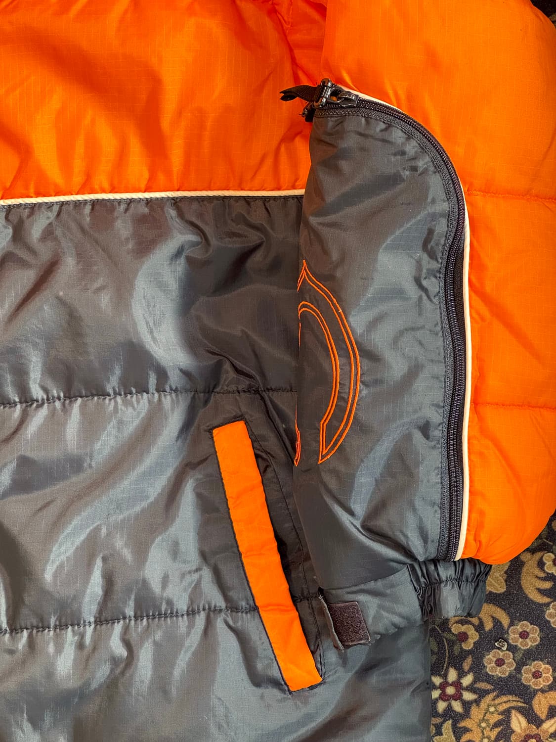 90s 올드스쿨 리복 NFL 시카고 베어스 립스탑 나일론 패딩자켓 상품이미지4