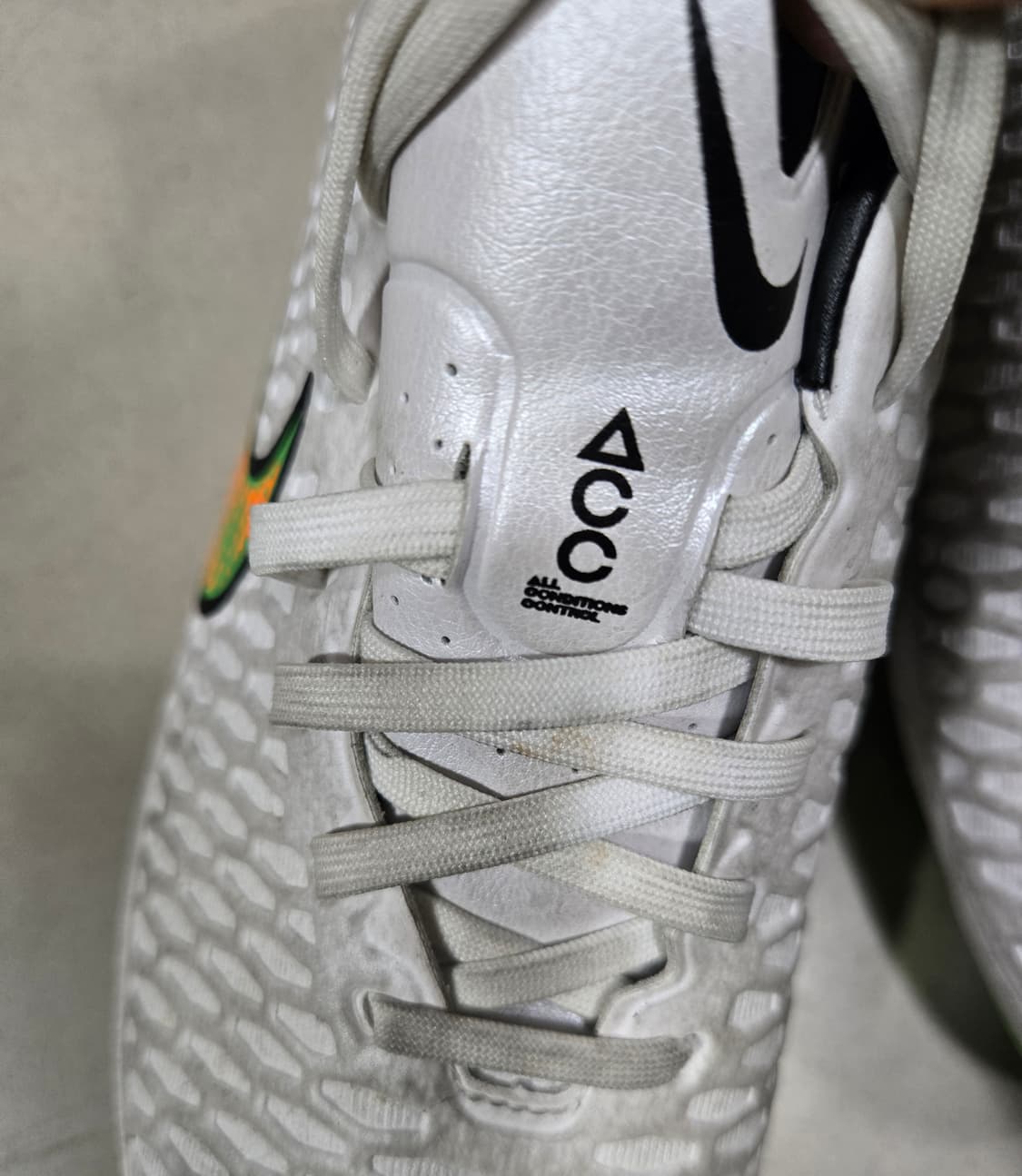 나이키 마지스타 오퍼스 HG 축구화 275mm 상품이미지4