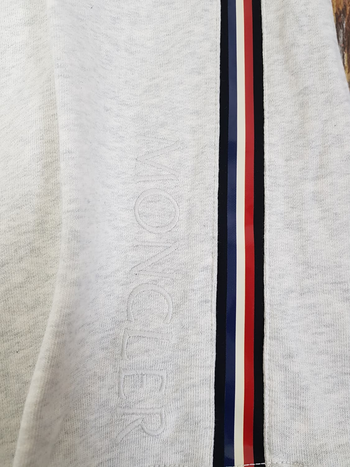 [xl/정품] 몽클레어 삼선 코튼 숏팬츠 그레이 상품이미지6