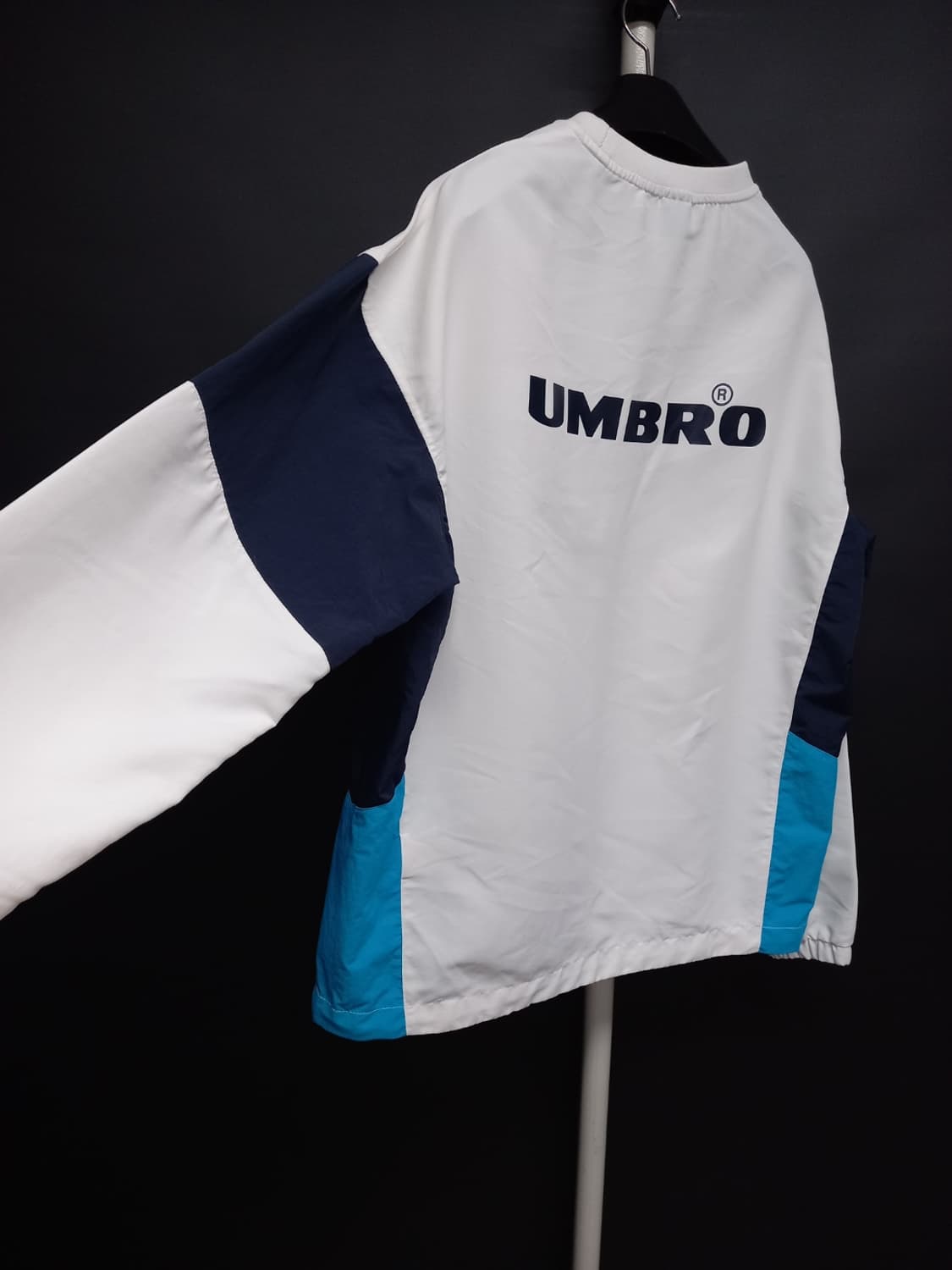 엄브로 춘추 남성 바람막이 95.100 상품이미지6