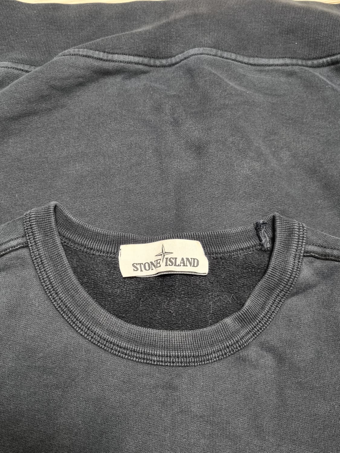 스톤아일랜드 맨투맨 상품이미지3