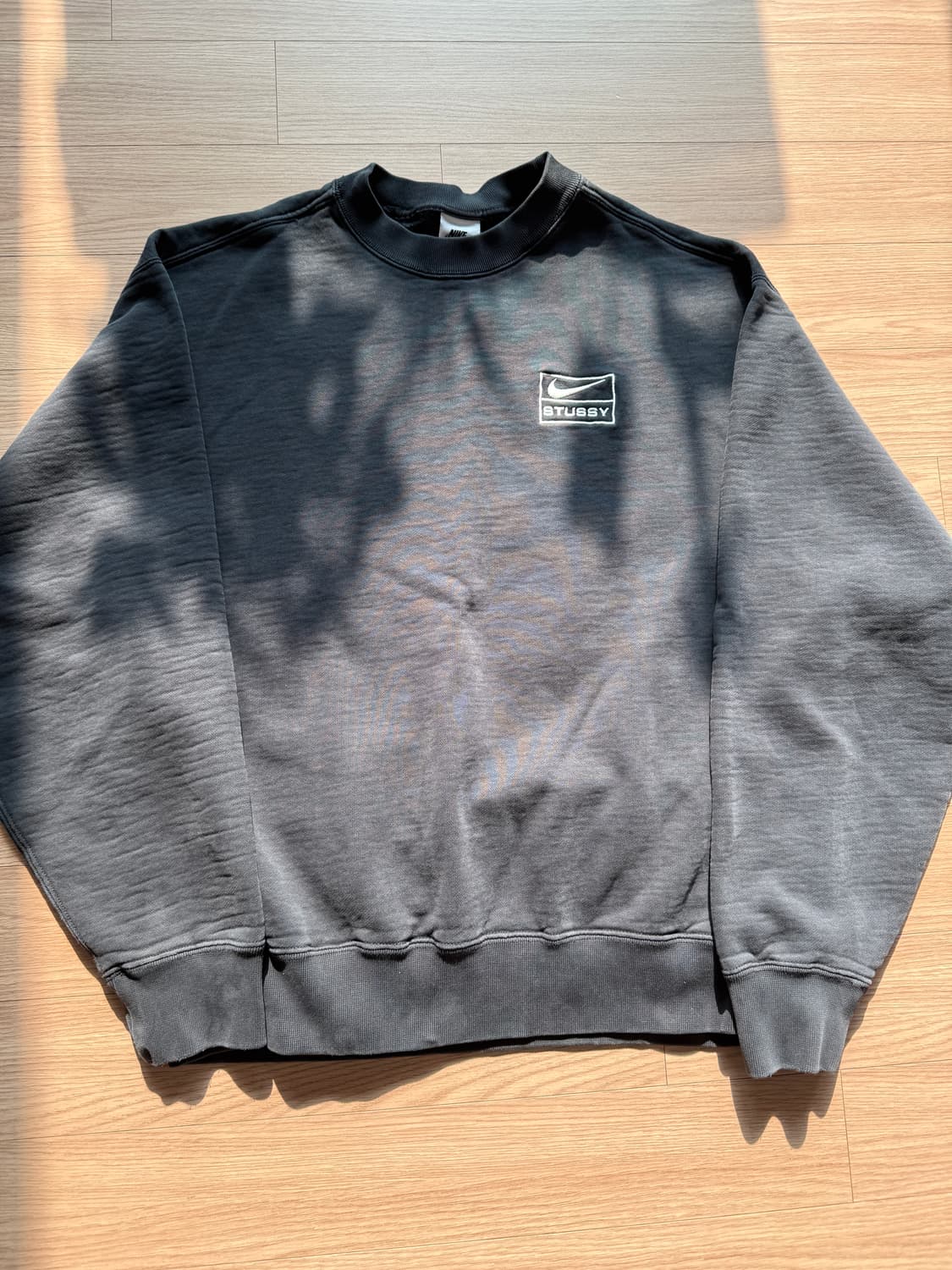 나이키 x 스투시 NRG 워시드 플리스 맨투맨 블랙 상품이미지1