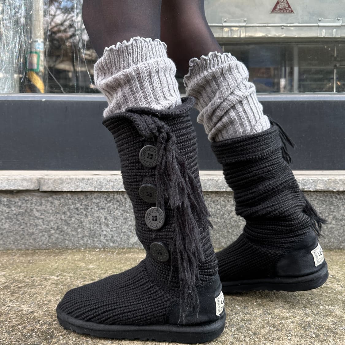 00s 레어 단추 5개 프린지 카디 어그 부츠 상품이미지8