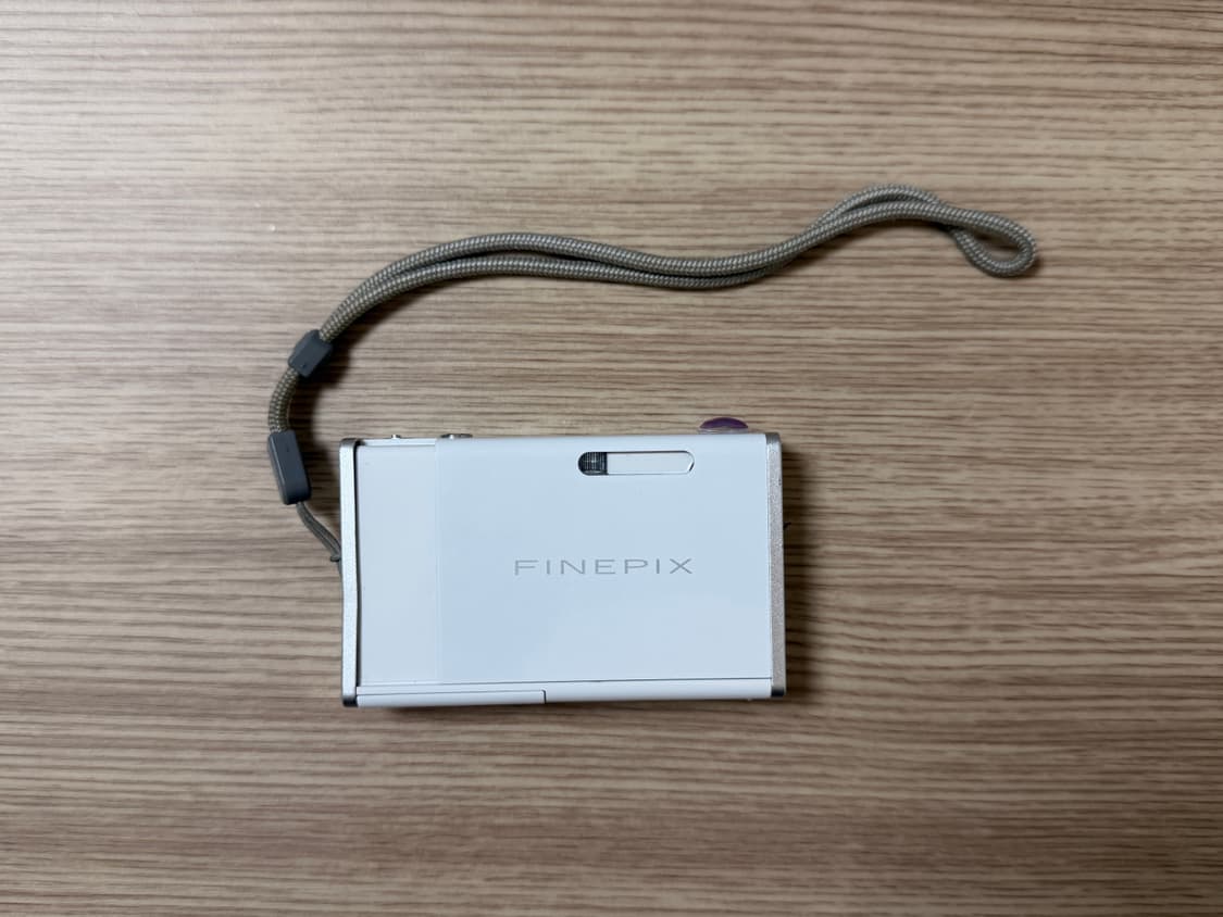 fujifilm finepix z2 화이트  상품이미지1