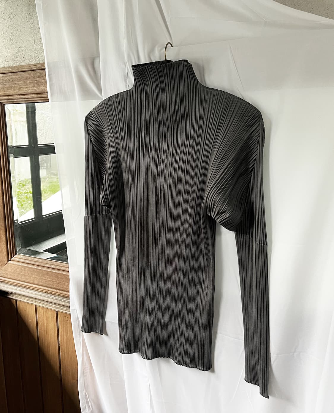 ISSEY MIYAKE PLEATS PLEASE dark grey top 상품이미지8
