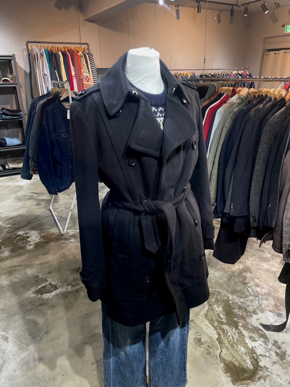 버버리 메이드 스페인 울100 트렌치코트 상품이미지2