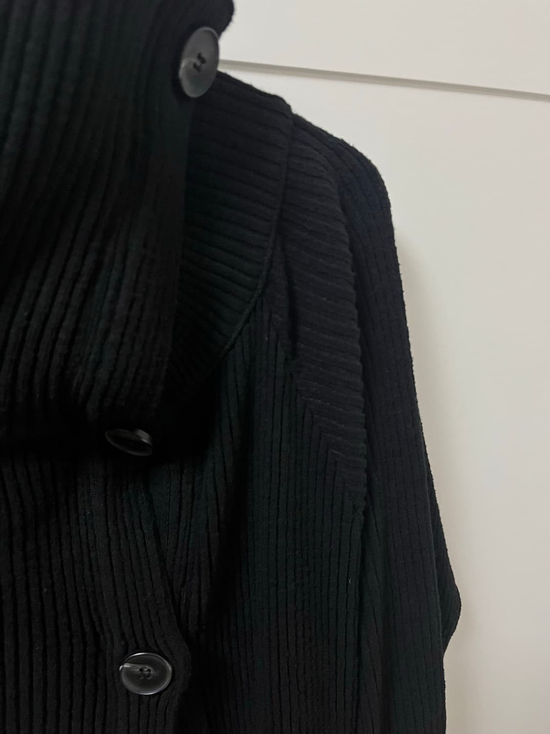 인앤양인하모니 더블버튼 가디건 블랙 상품이미지3