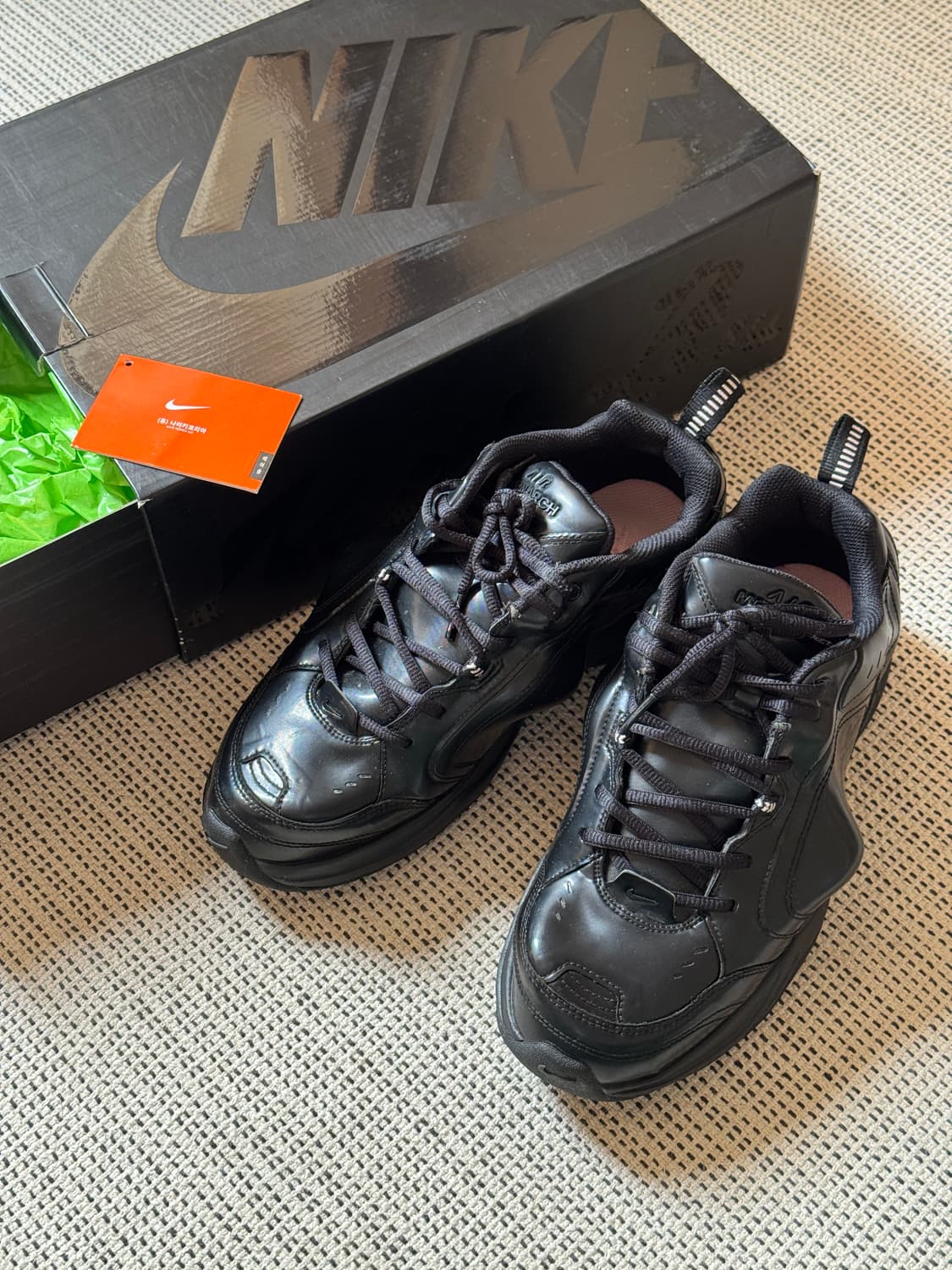 나코탭 나이키 마틴로즈 에어모나크 260 상품이미지1