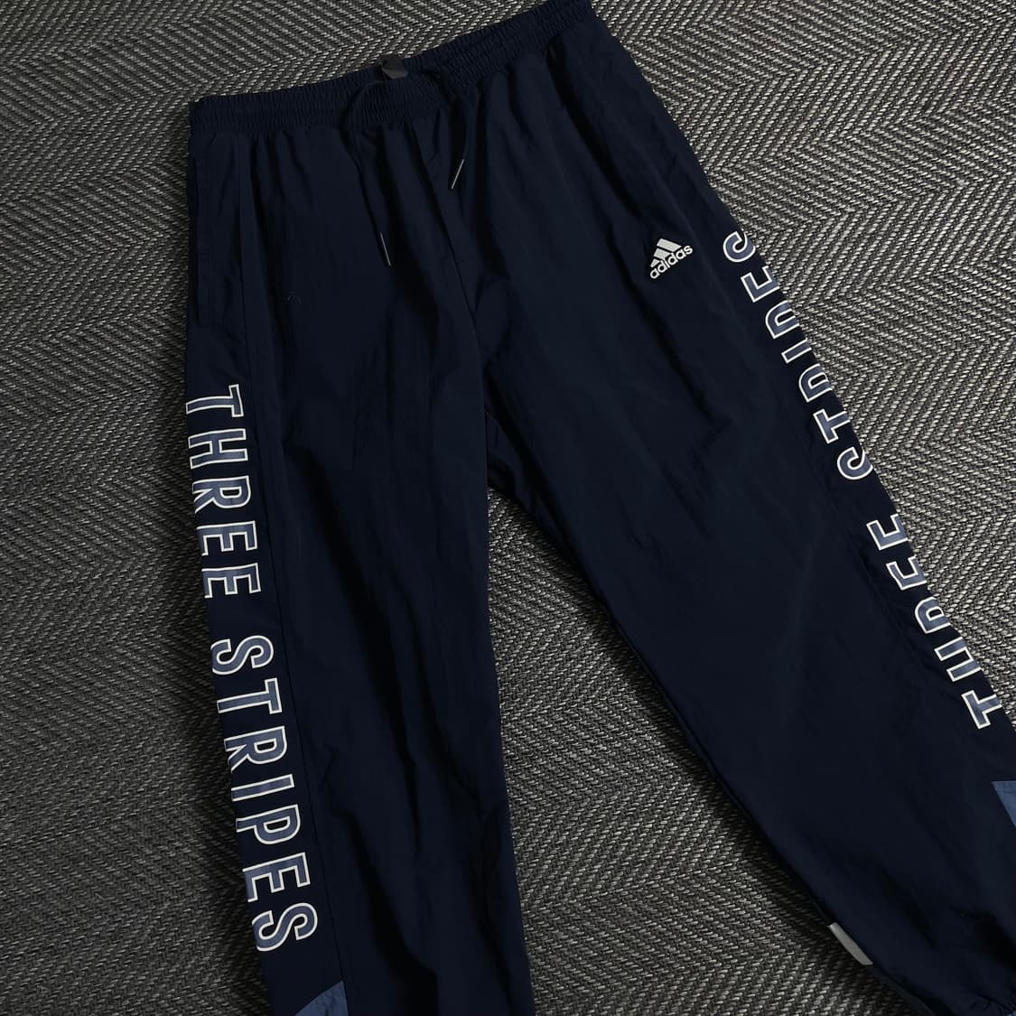 아디다스 사이드로고 나일론 우븐 조거 팬츠y 3718 상품이미지1