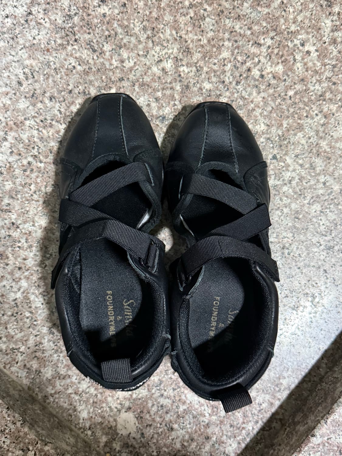 쉬이즈큐트 파운드리 뮤즈 메리제인 슈즈 운동화 상품이미지1