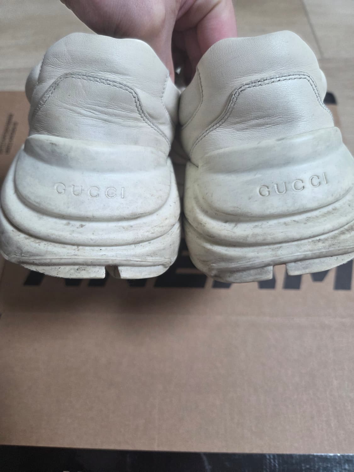 구찌라이톤 더티 상품이미지2