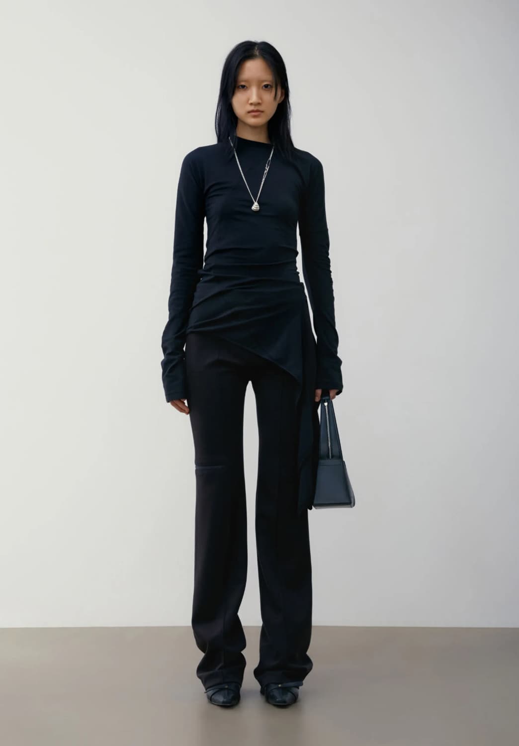 로우클래식 랩티셔츠 블랙 상품이미지2