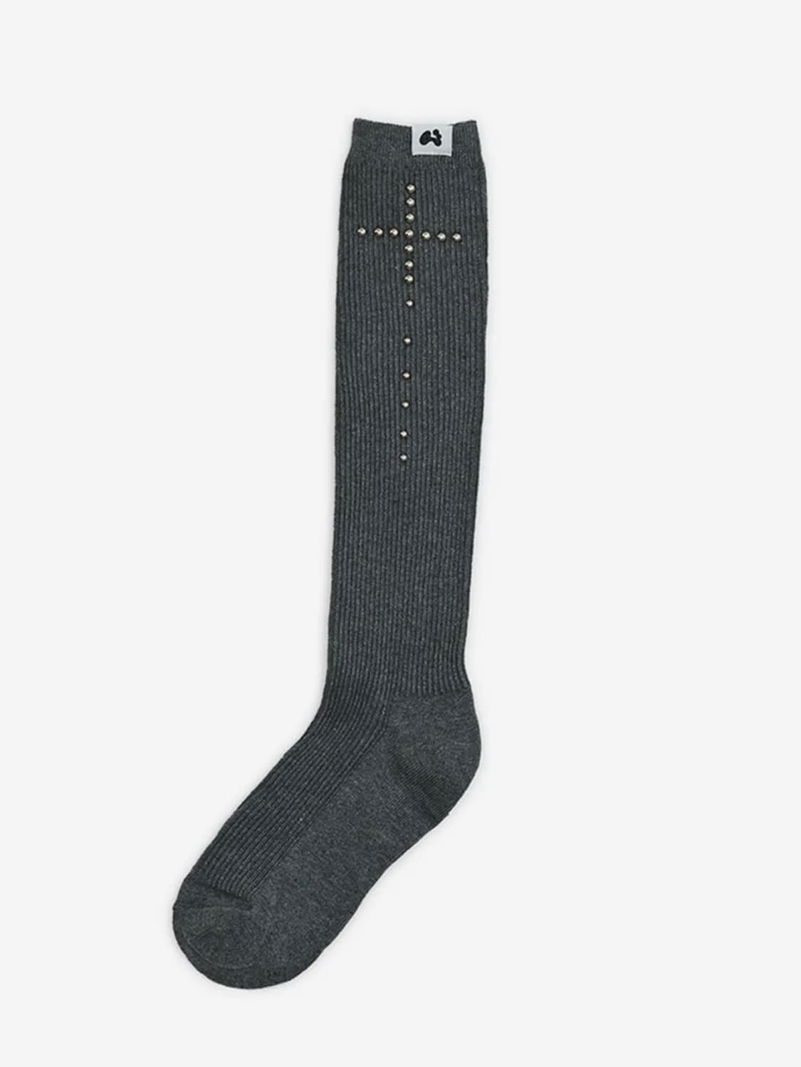 새상품 허그유어스킨 스터드 크로스 삭스 상품이미지1