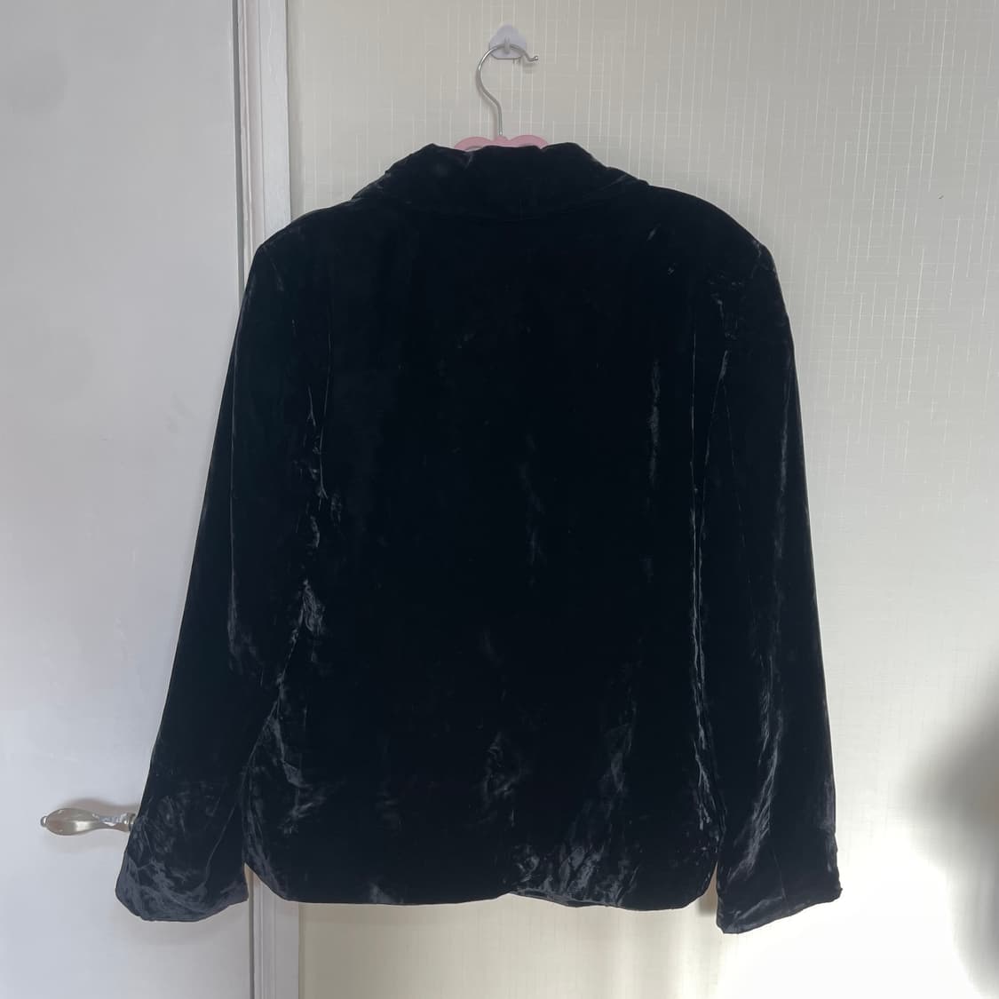 엠포리오 알마니 여성 벨벳 자켓 상품이미지5