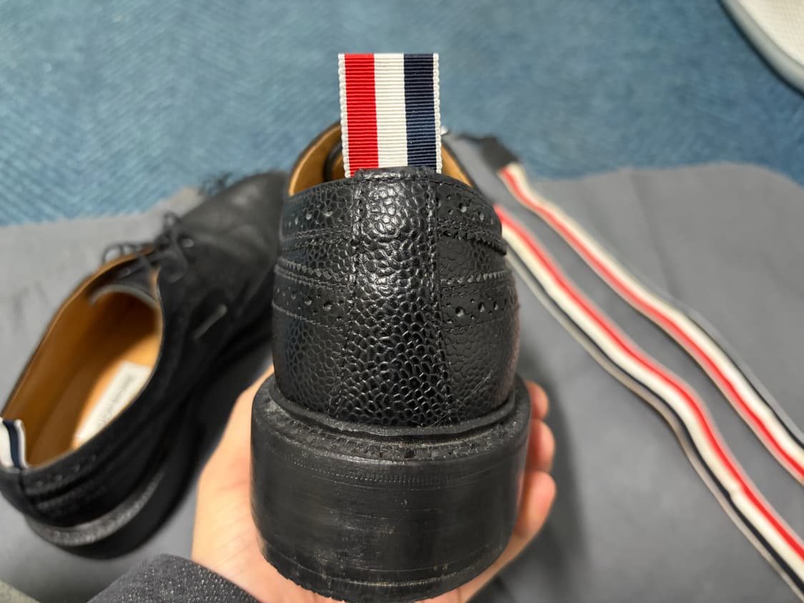 톰브라운 블랙 브로그 윙팁 슈즈 US7 상품이미지5