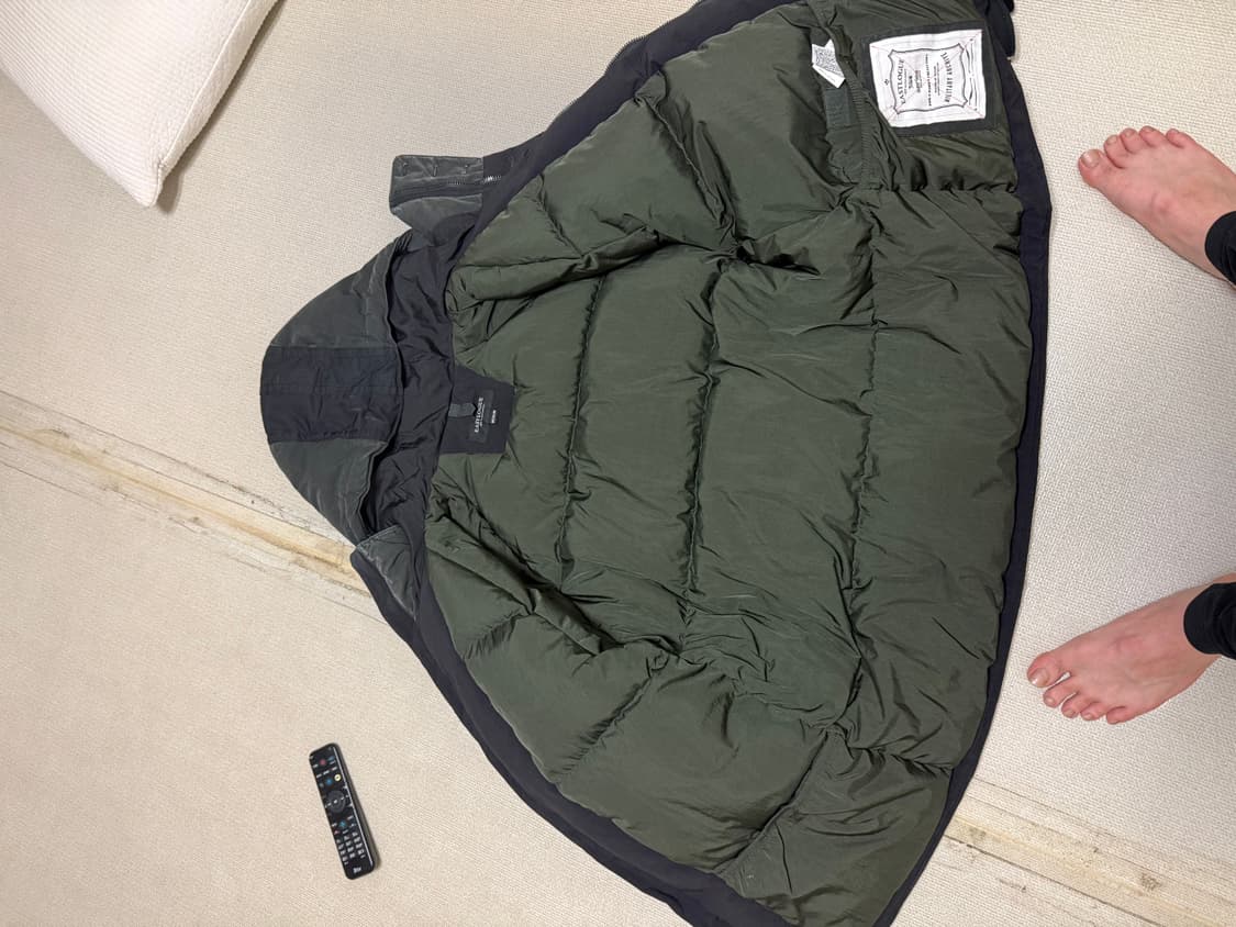 시리즈x이스트로그 구스다운 m 상품이미지1