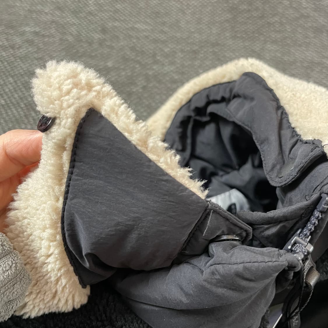 코닥 블랙 플리스 혼합 덕다운 패딩 XL 상품이미지6