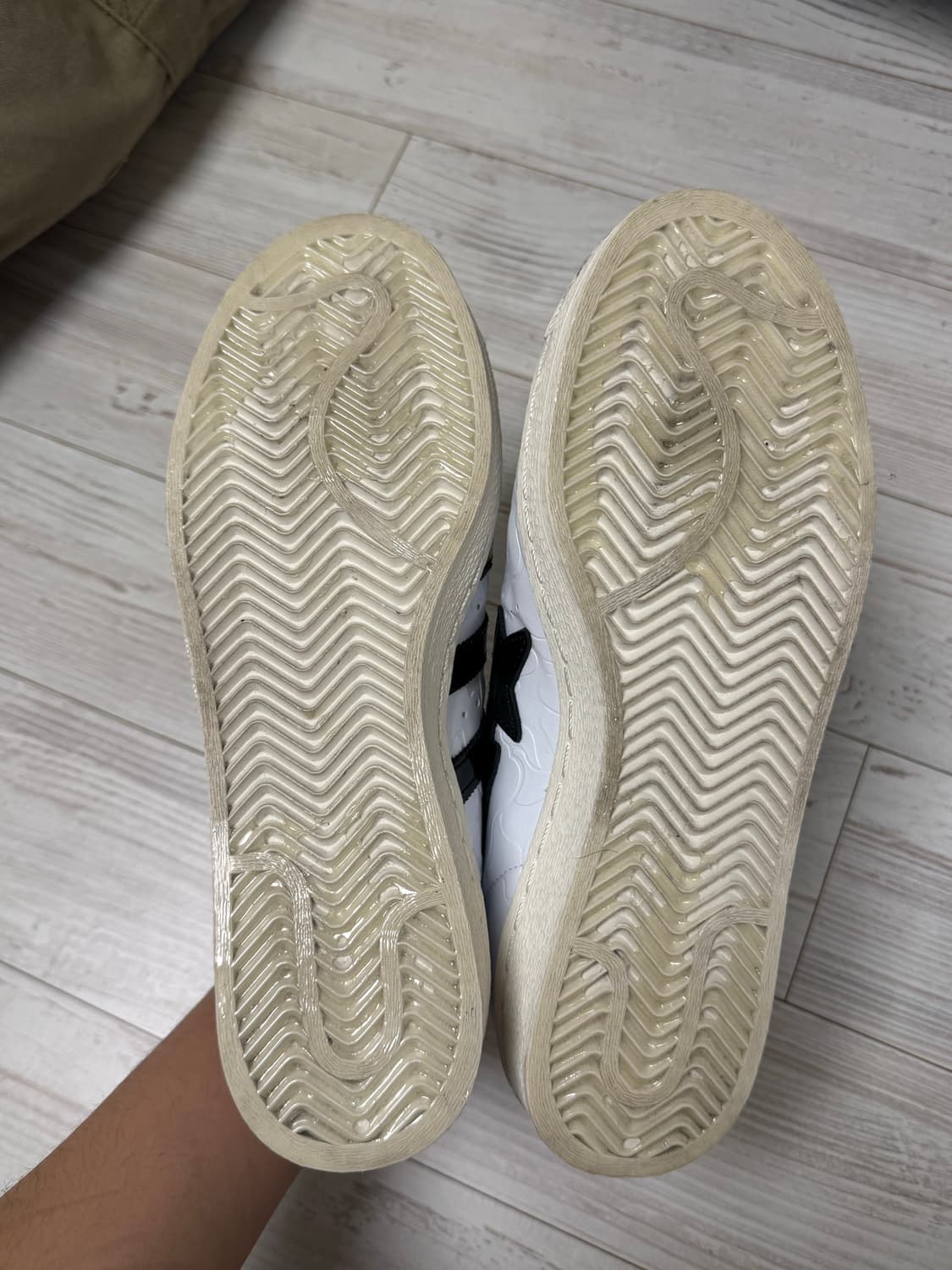 아디다스x베이프 슈퍼스타 빈티지 클라우드 화이트 250 상품이미지4