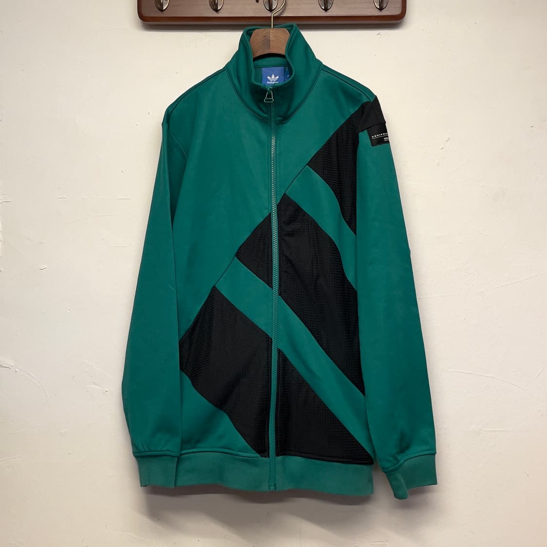 아디다스 이큅먼트 그린 져지 자켓   상품이미지1