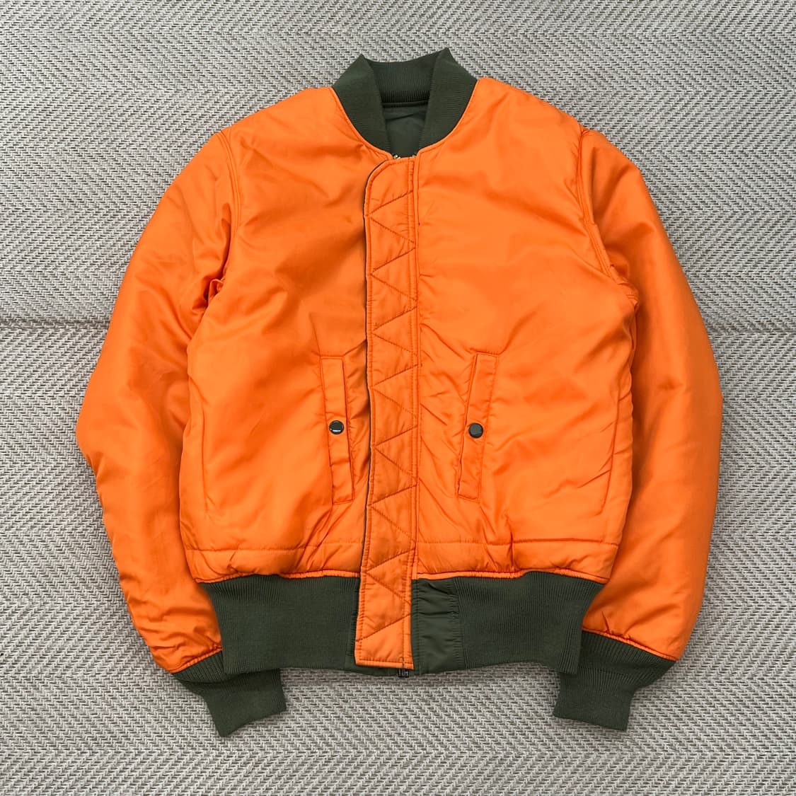 알파인더스트리 ma-1 항공점퍼 r3017 상품이미지2