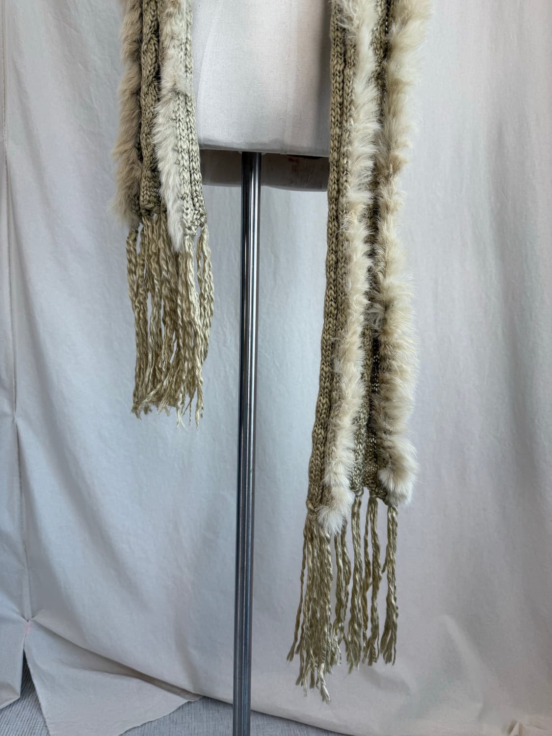 Michel Klein 미쉘클랑 퍼 스카프 상품이미지7