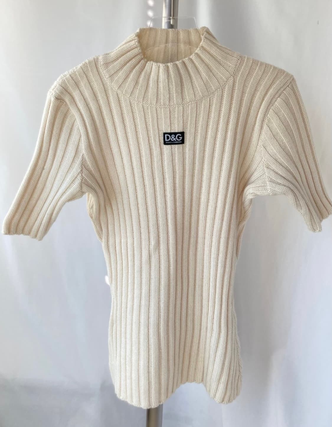 돌체앤가바나 반팔니트 (거의새거) 상품이미지1