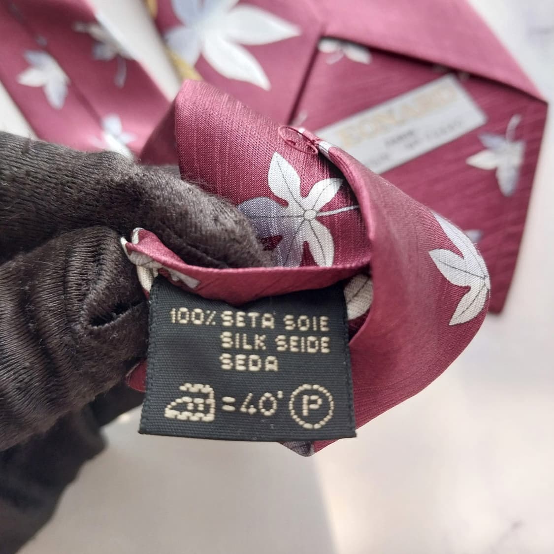 레오나드 실크 플로럴 아트 패턴 넥타이 9.7cm A+등급 K2151
 상품이미지9