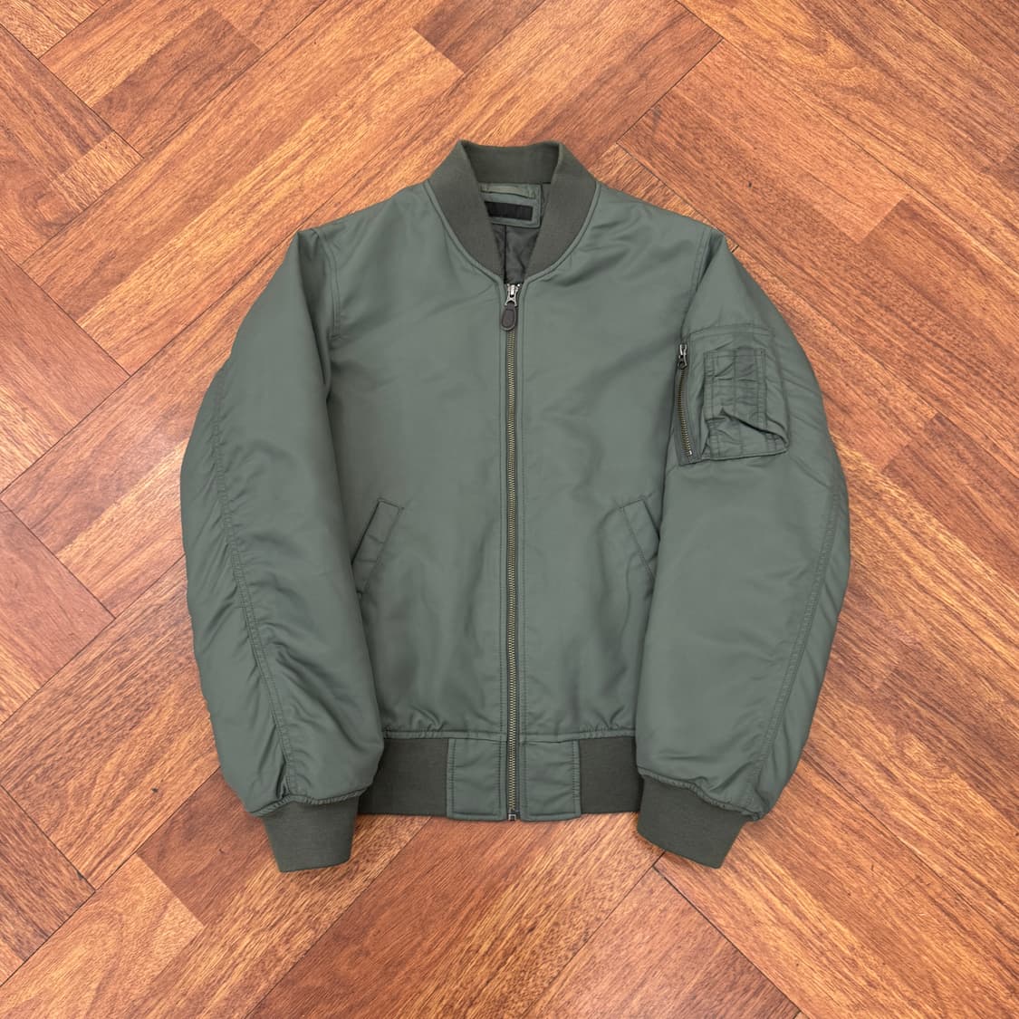 L 유니클로 MA-1 항공점퍼 자켓  상품이미지1