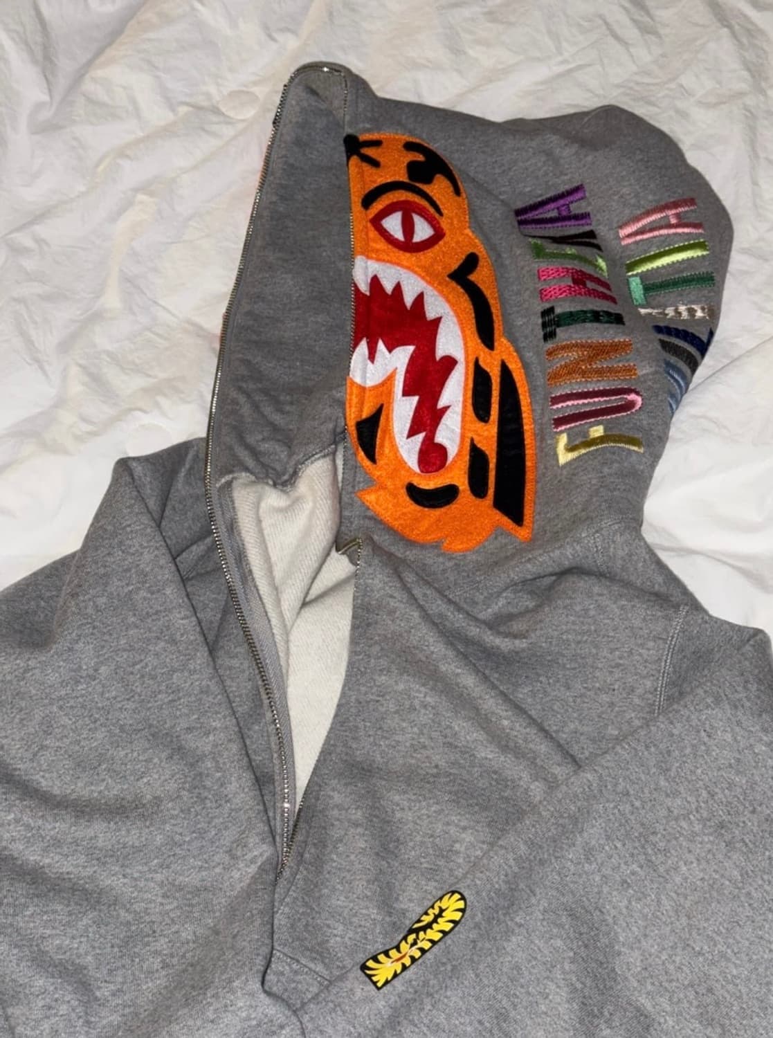 베이프 타이거 후드집업 그레이 상품이미지4