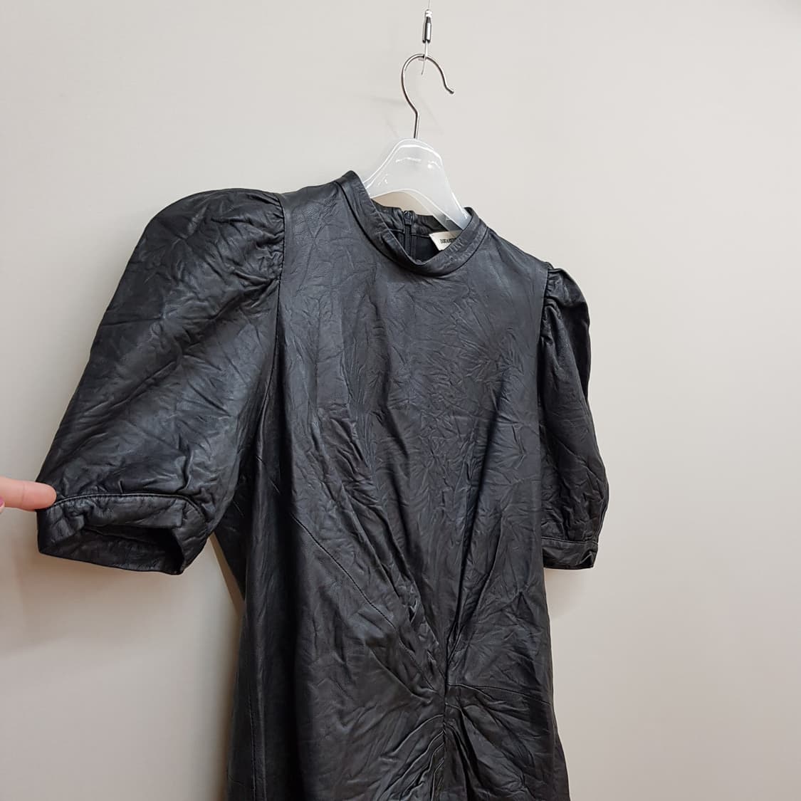 쟈딕앤볼테르 램스킨 셔링 반팔 원피스 S사이즈 상품이미지4