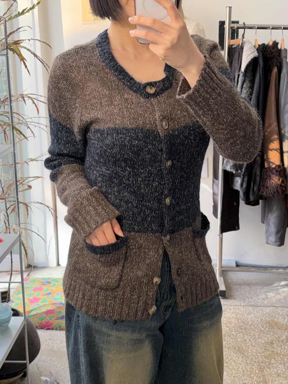 브라운 배색 가디건 모헤어45% 상품이미지1