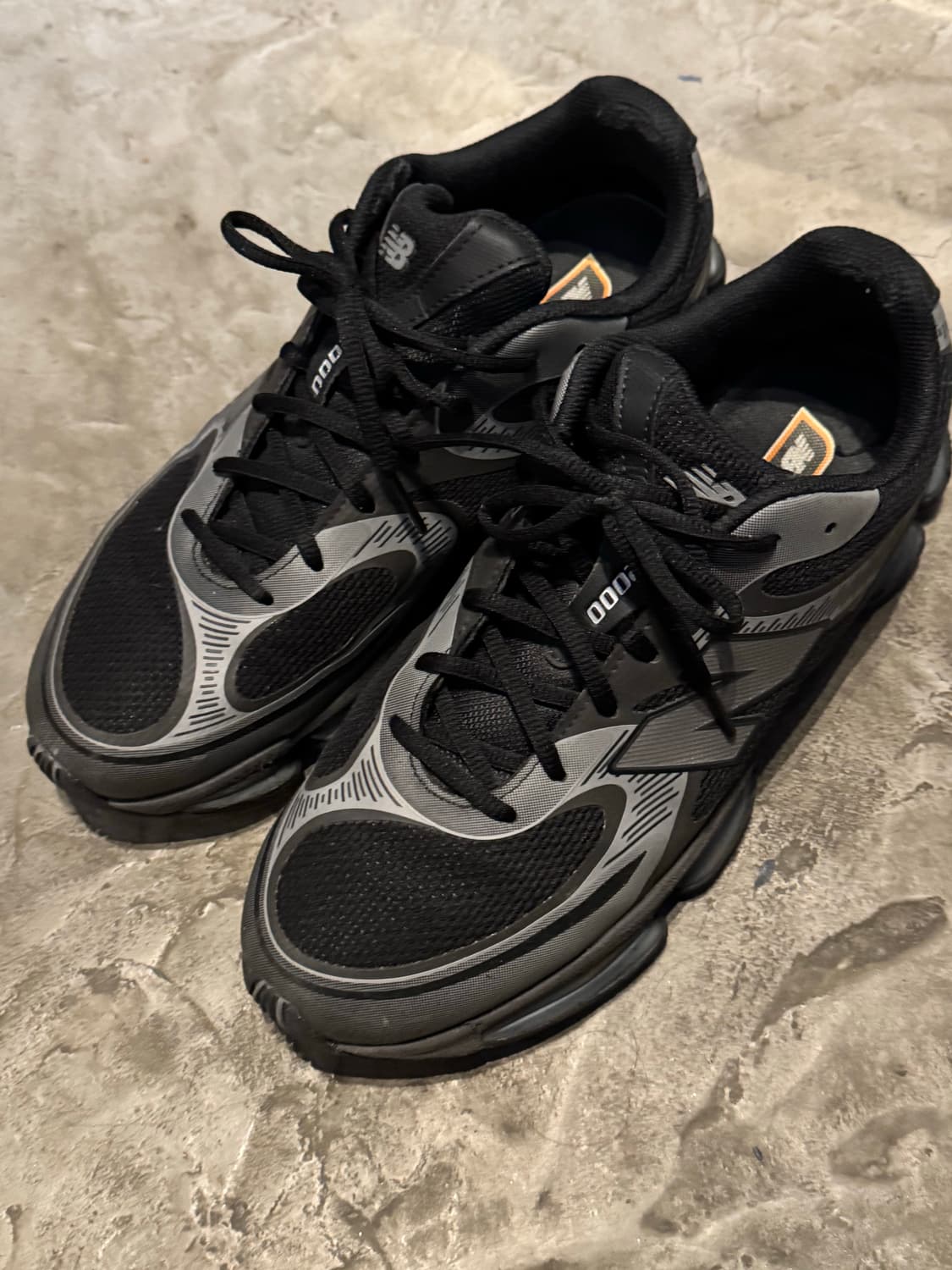 New Balance 뉴발란스 2000 블랙 / 285 상품이미지2