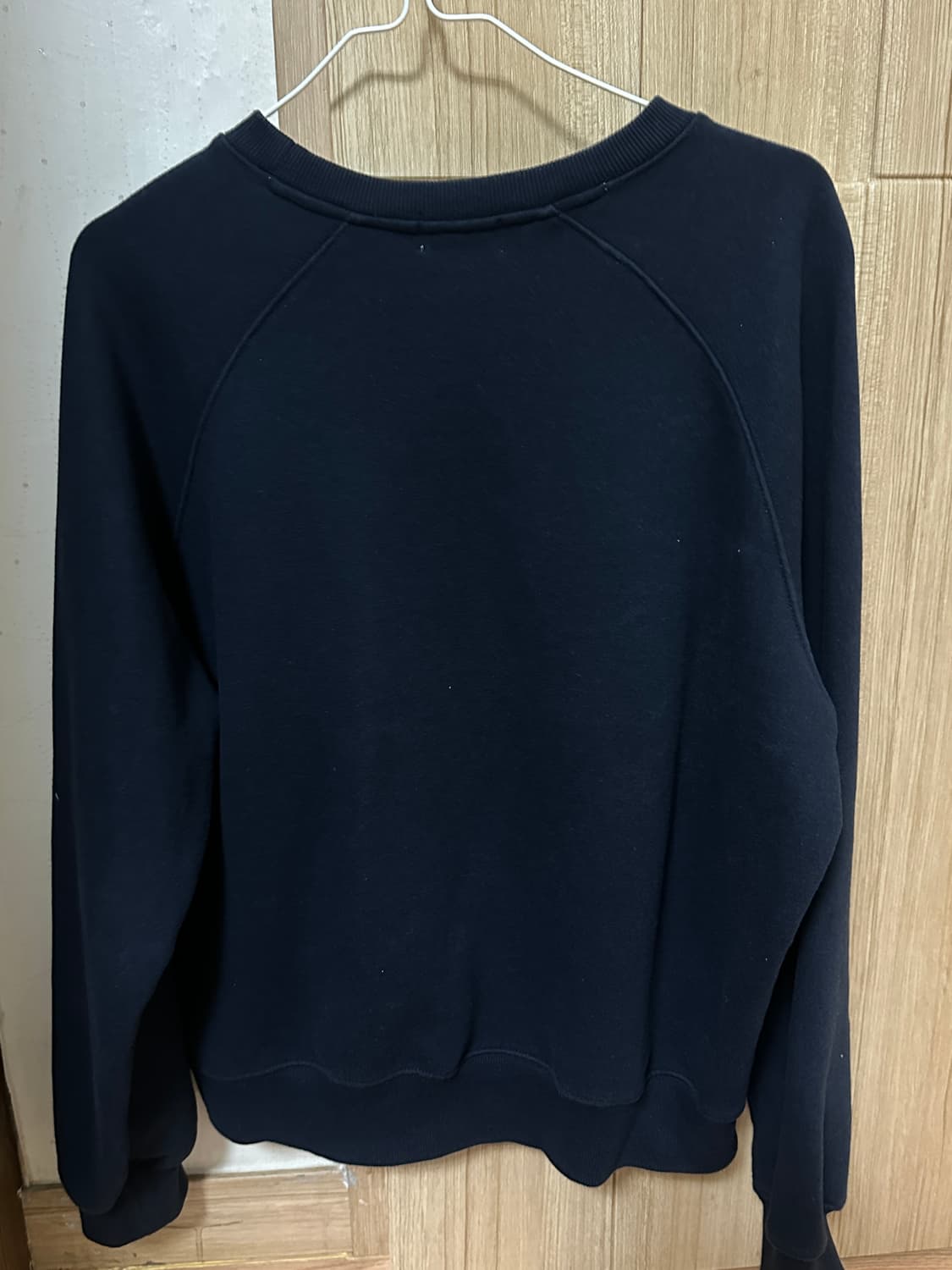 시엔느 레이스 맨투맨 상품이미지2