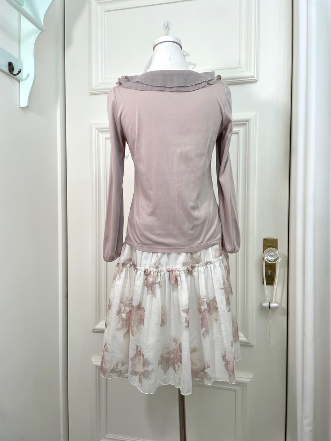 indi pink ruffle shirring cotton top 상품이미지4