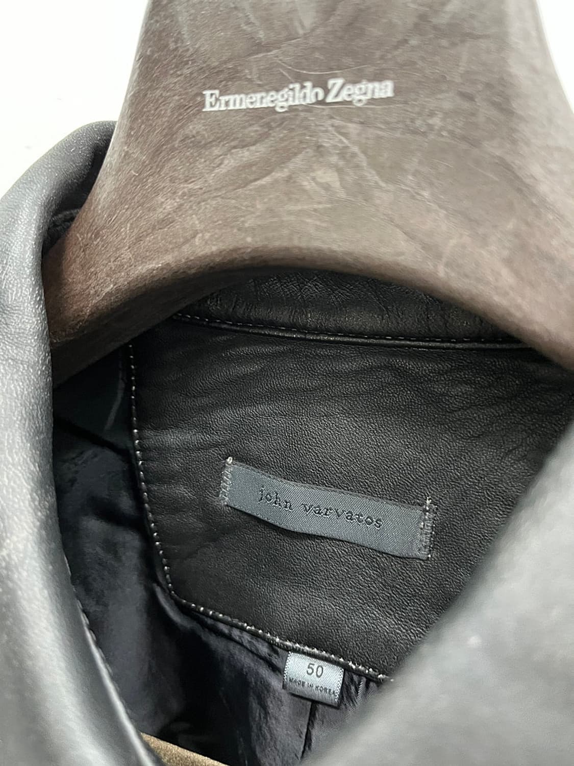 100) 존바바토스 24aw 가죽자켓 상품이미지6