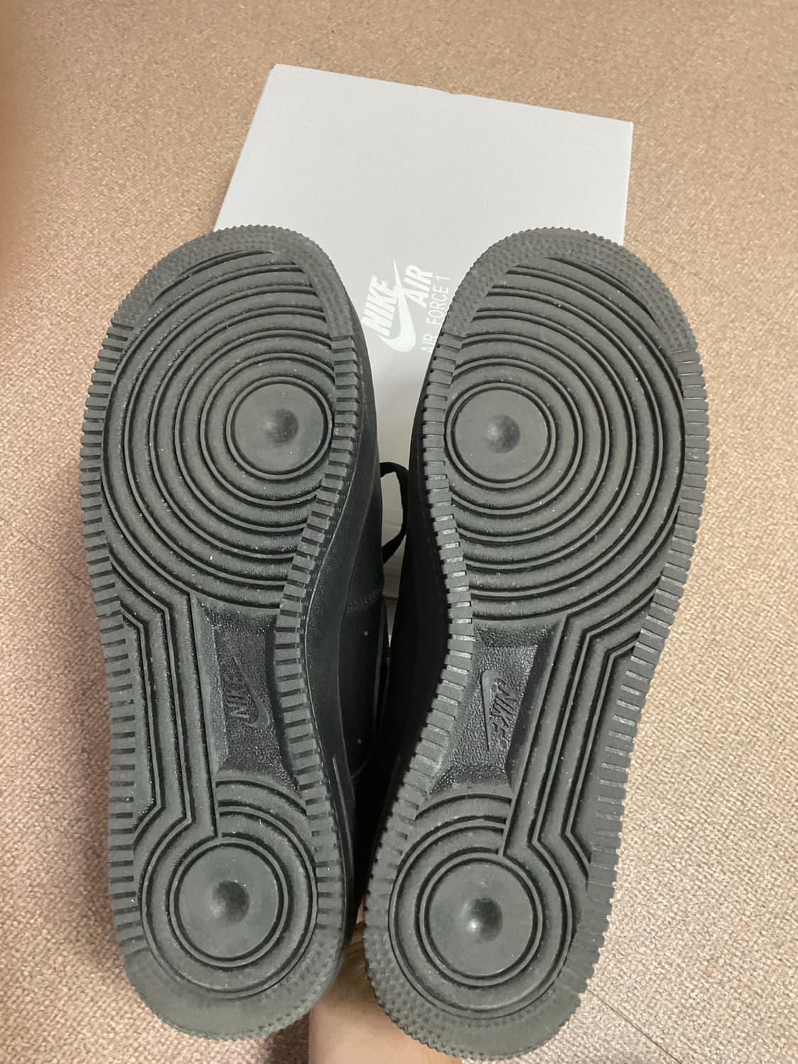 에어포스 블랙 285 상품이미지4