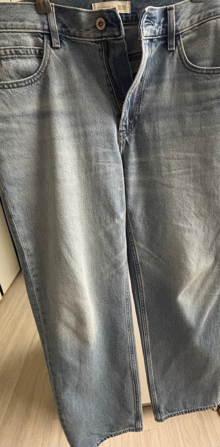 (31)유니클로 JW앤더슨 스트레이트 데님진 블루 상품이미지2