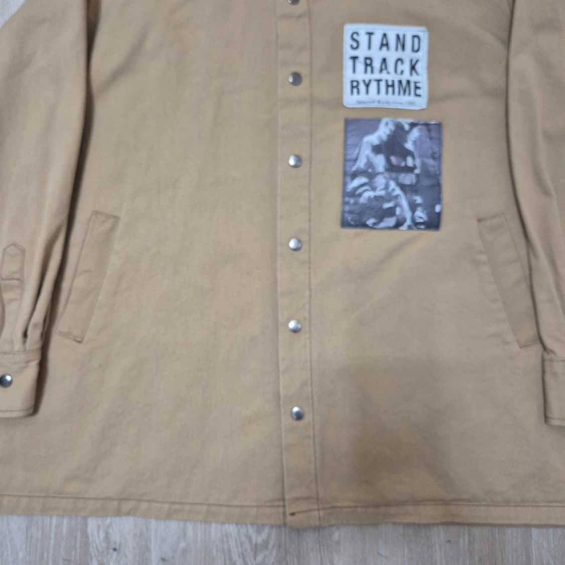 어텐션 빈티지 펑크 패치 워크웨어 오버핏 셔츠 상품이미지3