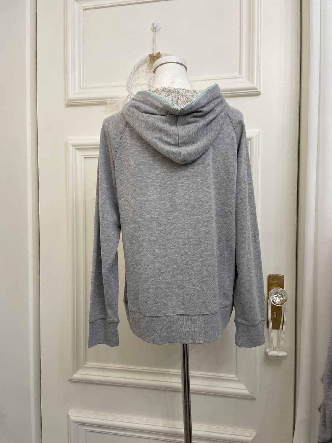 gray sky-blue zip hoodie flower mori zip 상품이미지3