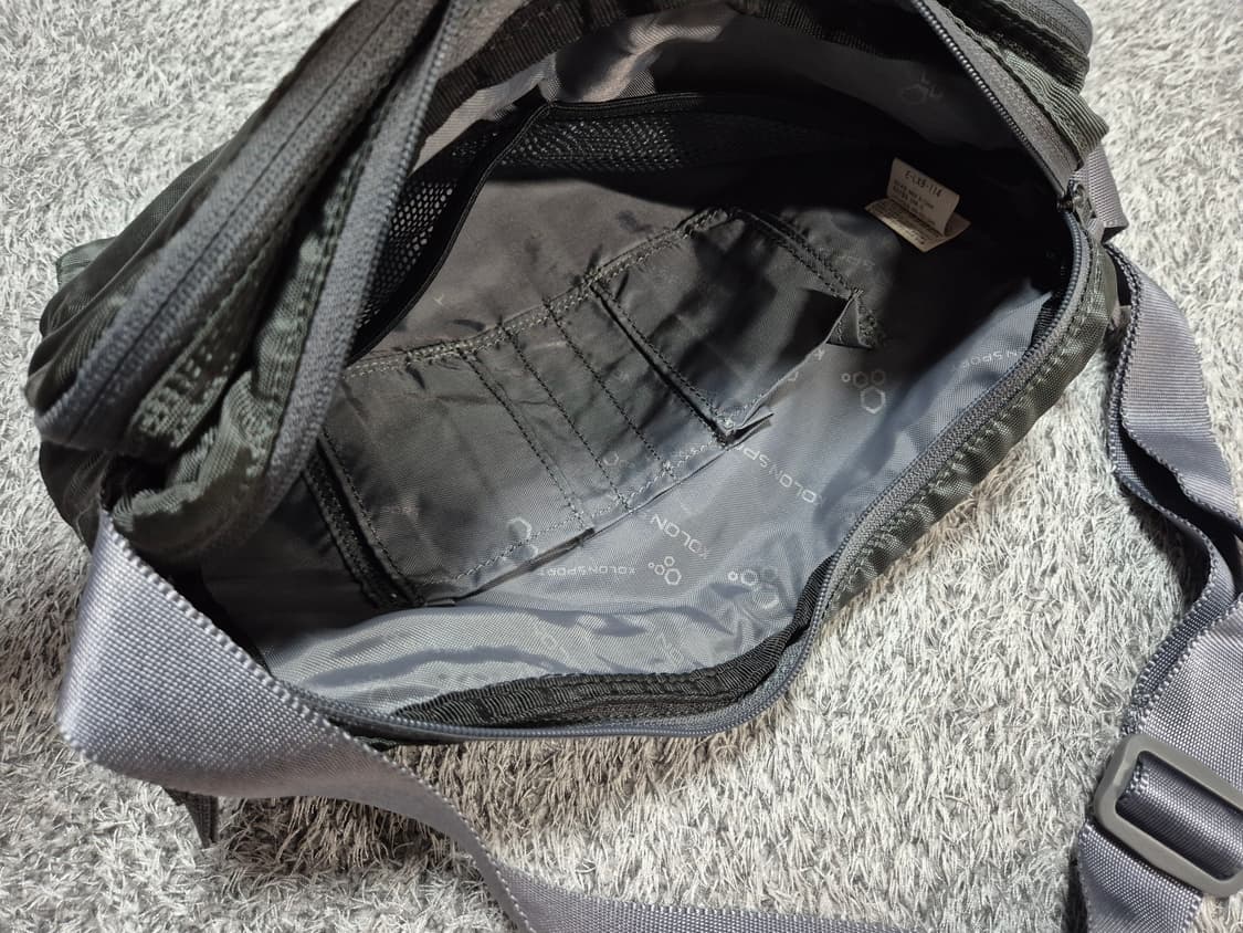 코오롱스포츠 멀티포켓 나일론 크로스백 상품이미지9