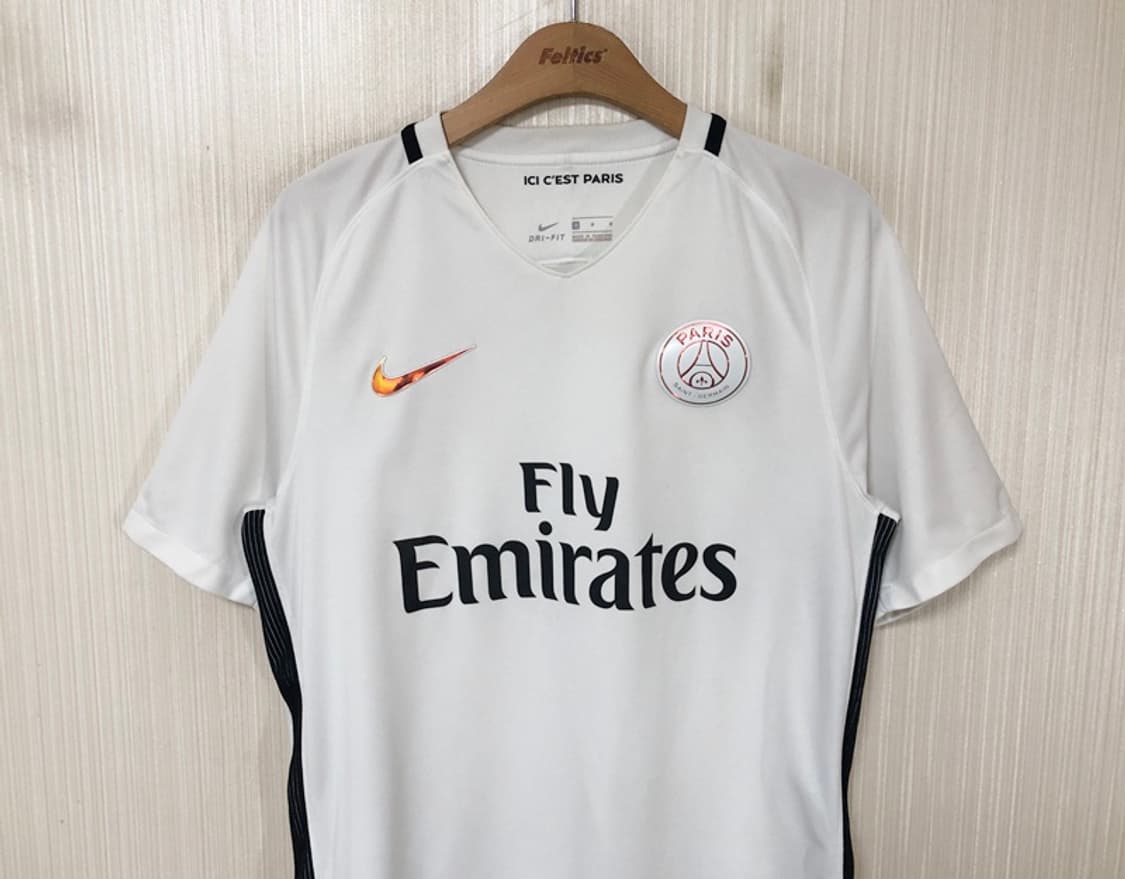 나이키 16-17 파리생제르맹 PSG 써드유니폼/져지 M(100) 상품이미지2