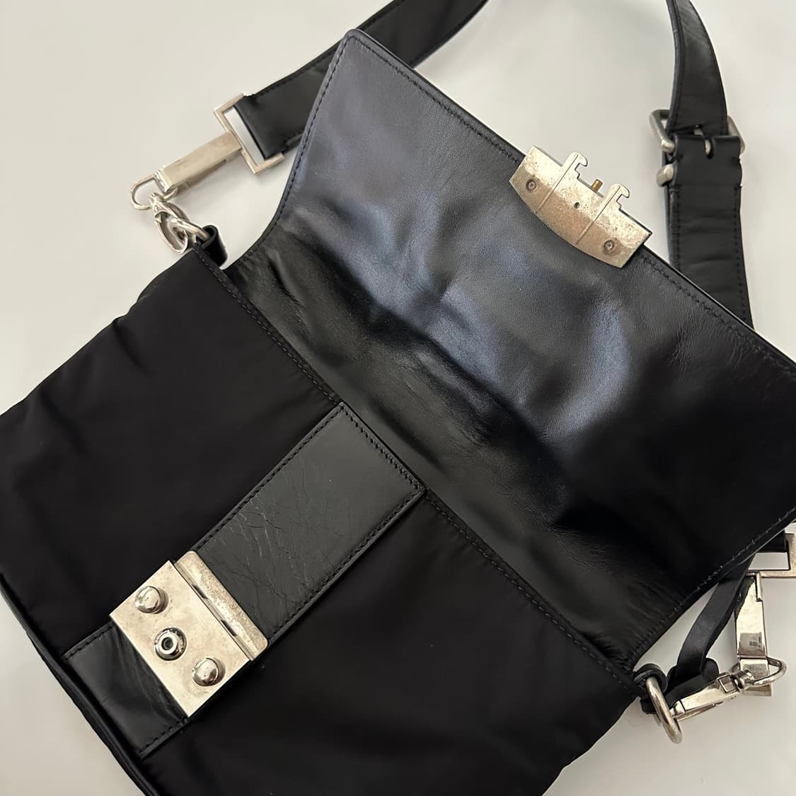 질샌더 jil sander navy 로고 숄더백 상품이미지5