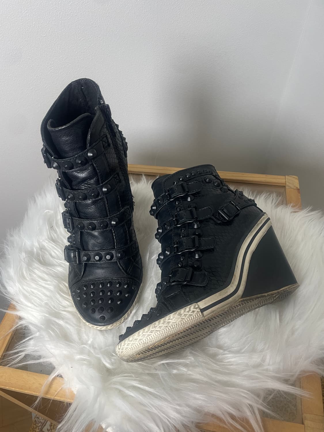 Ash 아쉬 스터드 웨지힐 스니커즈 상품이미지4