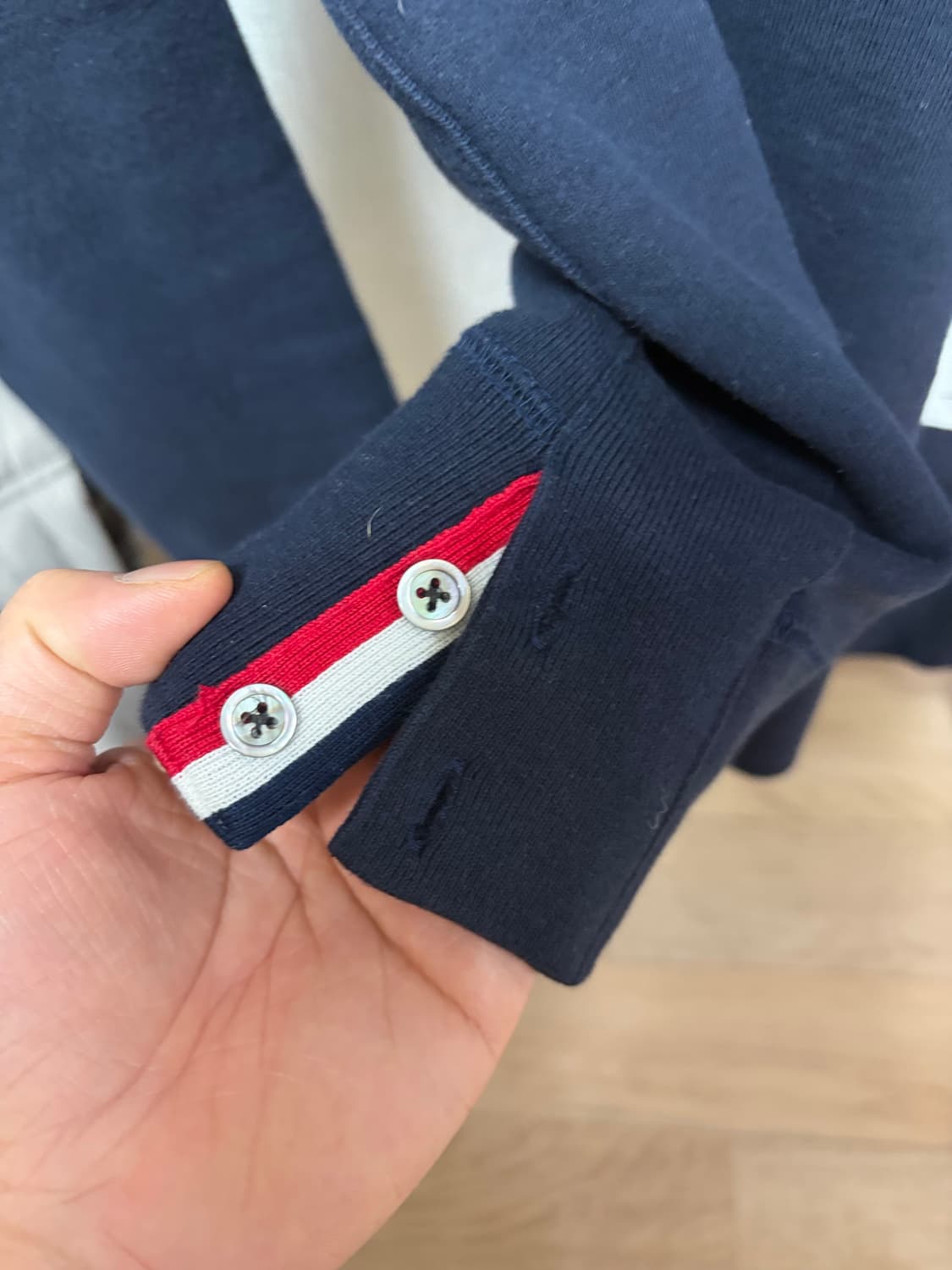 톰브라운 4바 맨투맨  3사이즈 상품이미지5