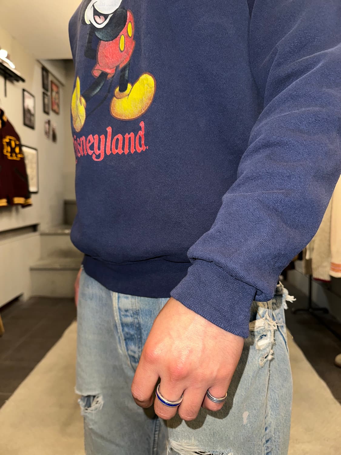 90’s Disney Mickey logo faded sweatshirt 상품이미지7