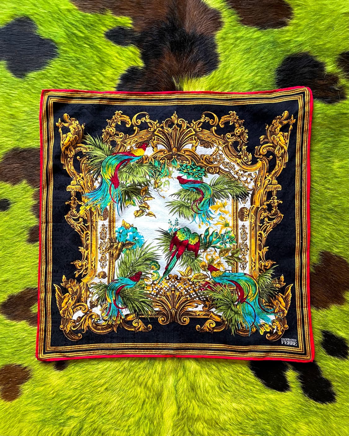 1970-80s GIANFRANCO FERRE Bandana Scarf 상품이미지4