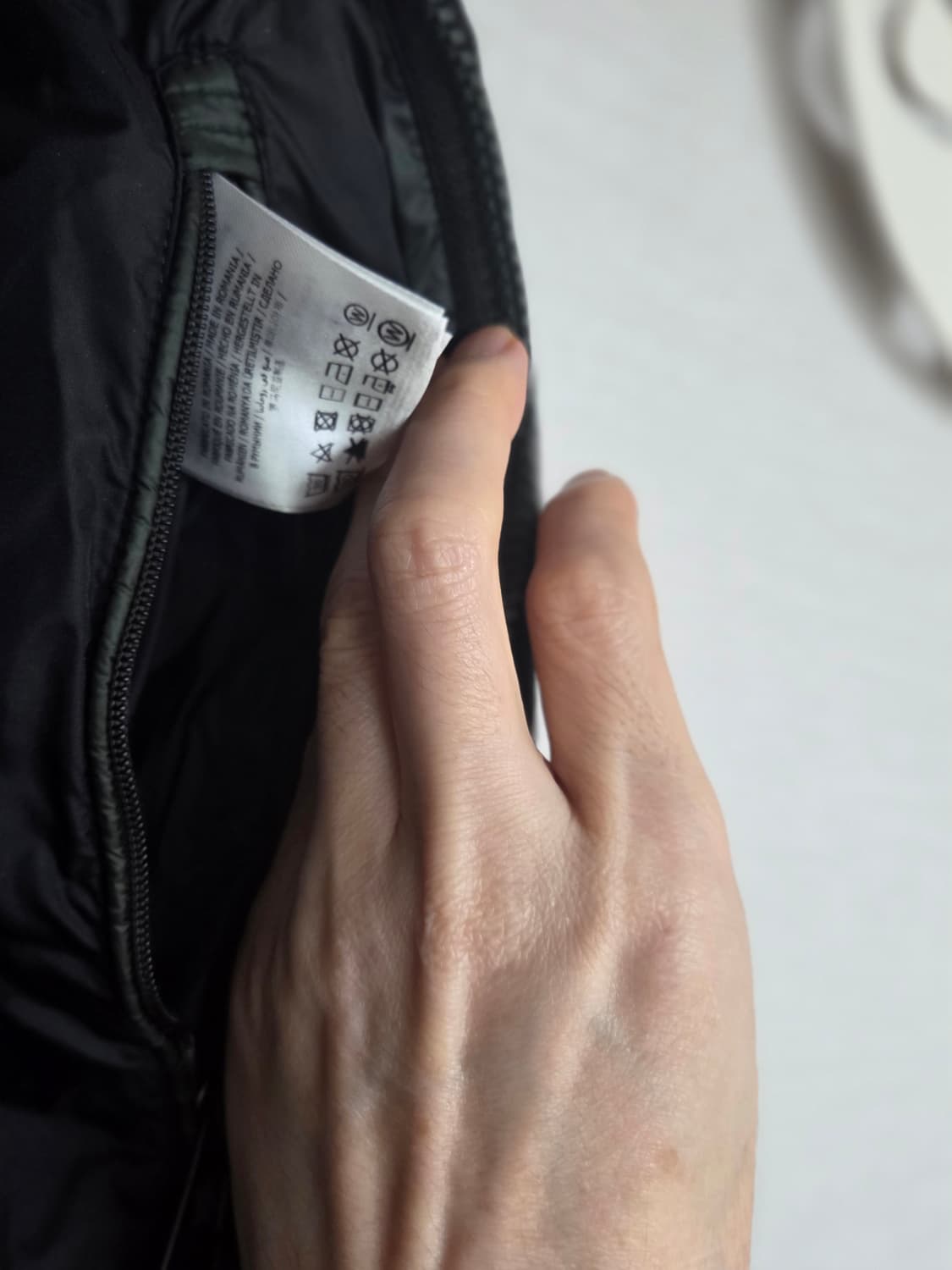 몽클레르 다크 그린 패딩 자켓 상품이미지8