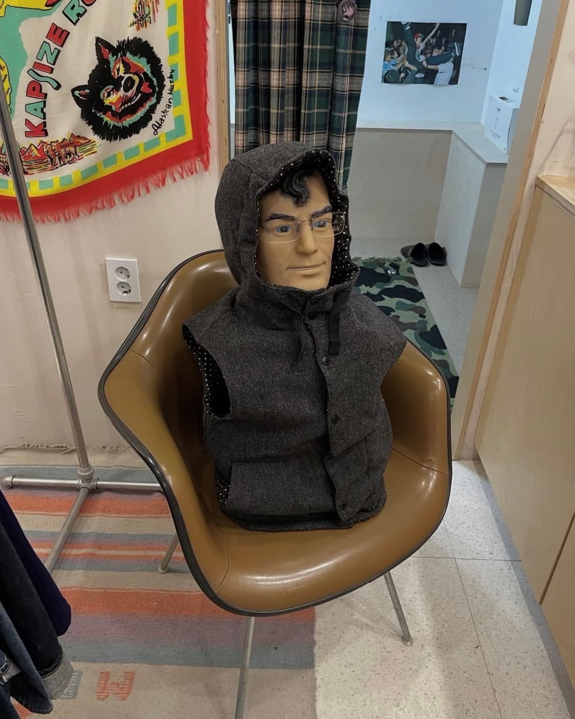 엔지니어드가먼츠 프리마로프트 베스트 (XS) 상품이미지2