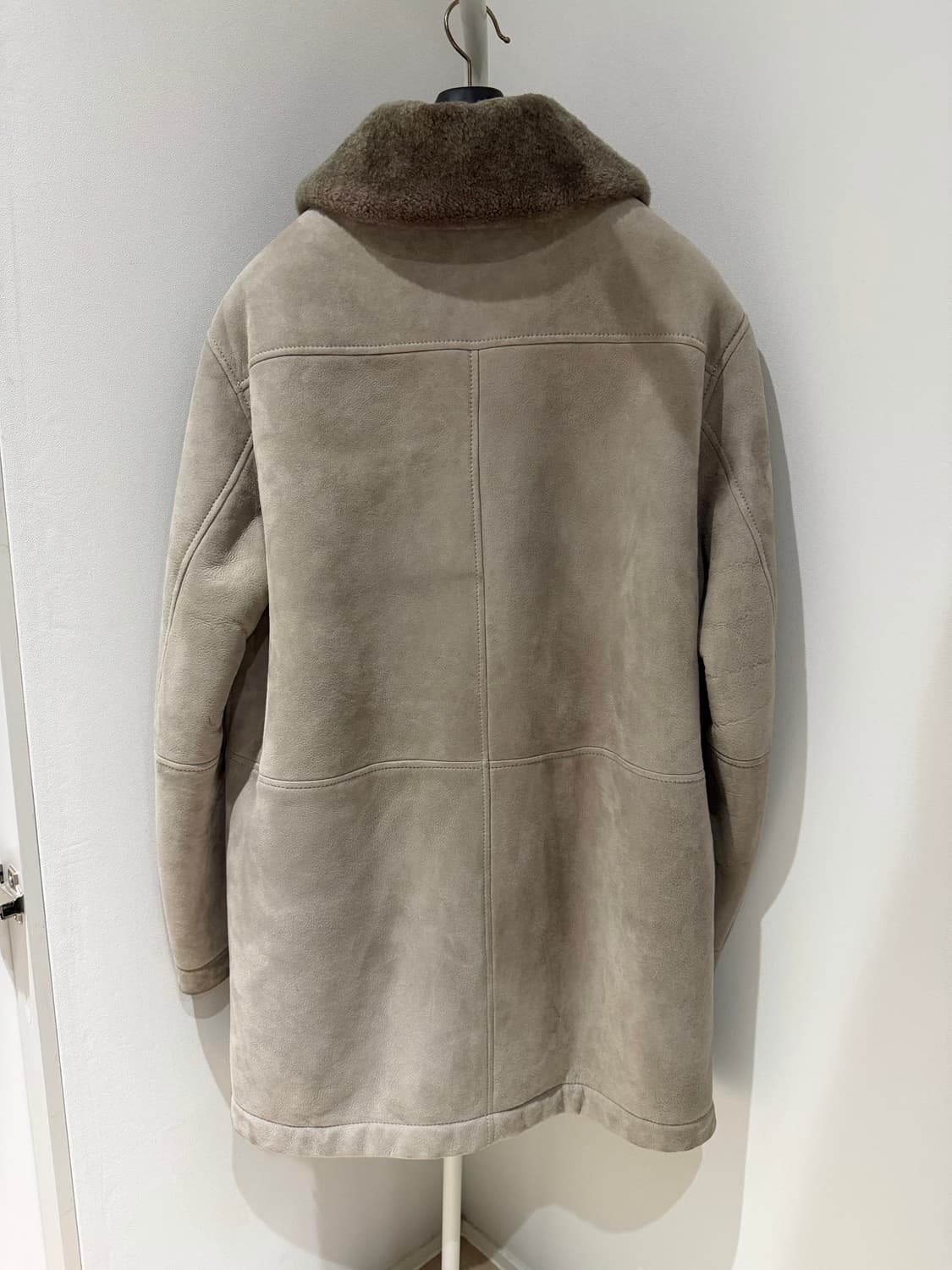 [M] 던힐 램스킨 스웨이드 시어링 무스탕 (로로피아나, 톰포드) 상품이미지7